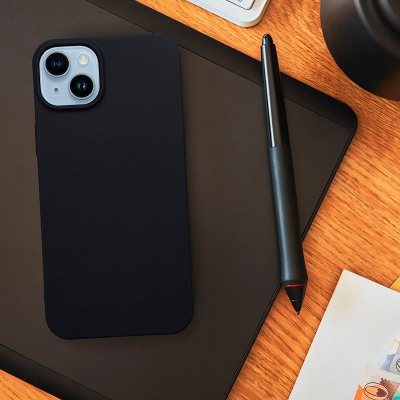 Funda COOL Silicona para iPhone 17 Pro Max / 18 Pro Max (Negro)